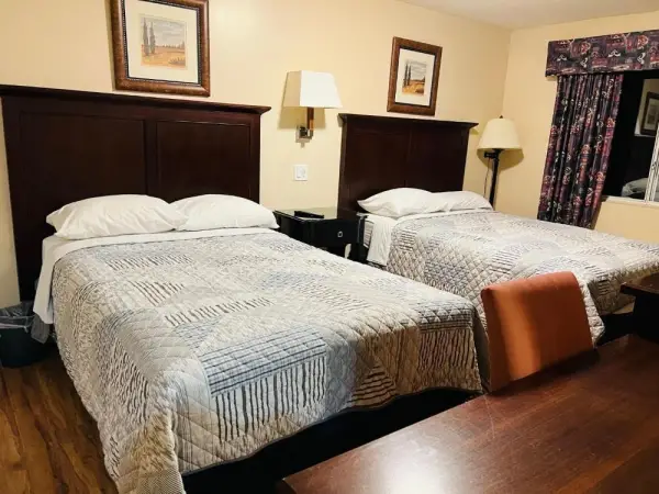 Sunset Inn 5